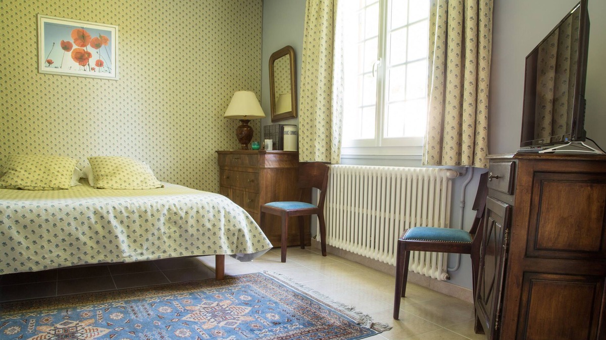 Vergt House | Blue room: a comfortable suite in the heart of a Périgord domain