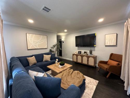 Fort Worth Apartment | Blue Smiles