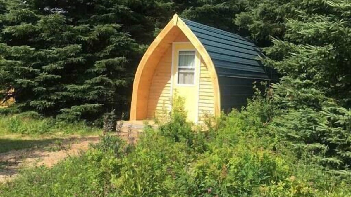 Ingonish House | Blue Spruce Camping Pod