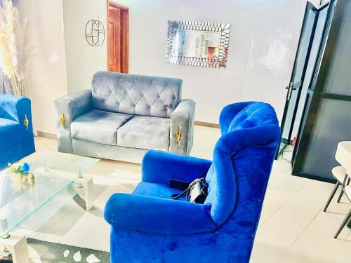 Yof Apartment | Blue Studio de Bella