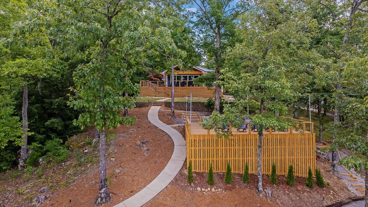 Arley House | Blue View: 4 BR, 3 BA in Arley, Sleeps 16