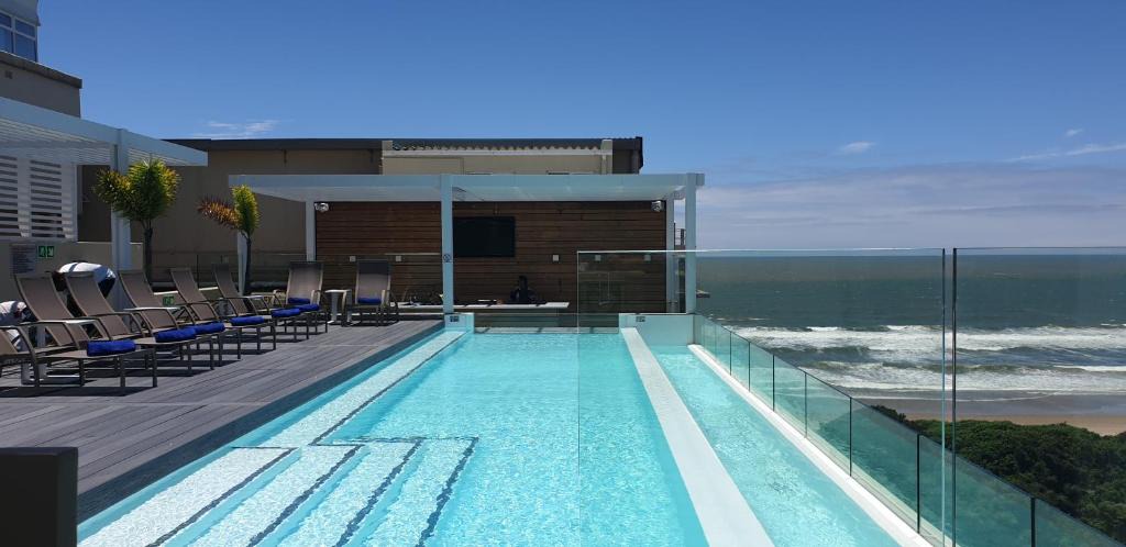 Durban Beachfront Hotel | Blue Waters Hotel