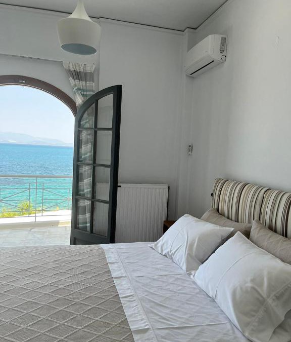 Kiato Apartment | Blue Wave Apartment