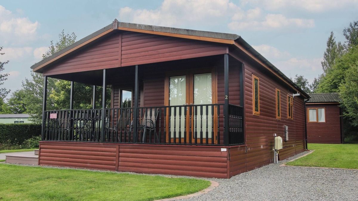 Eardisland Cottage | BLUEBELL, pet friendly, with a garden in Eardisland