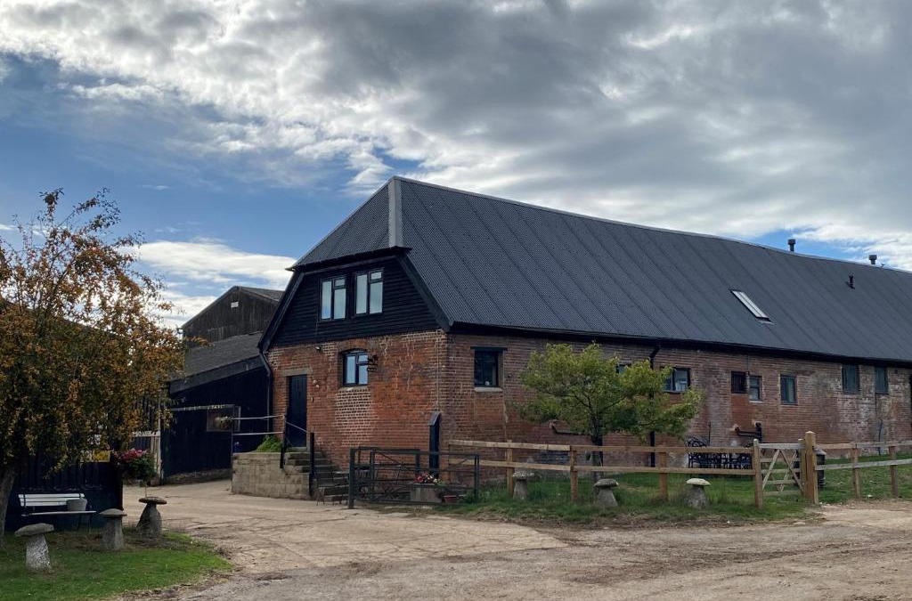 Michelmersh Apartment | Bluebells Farmstay