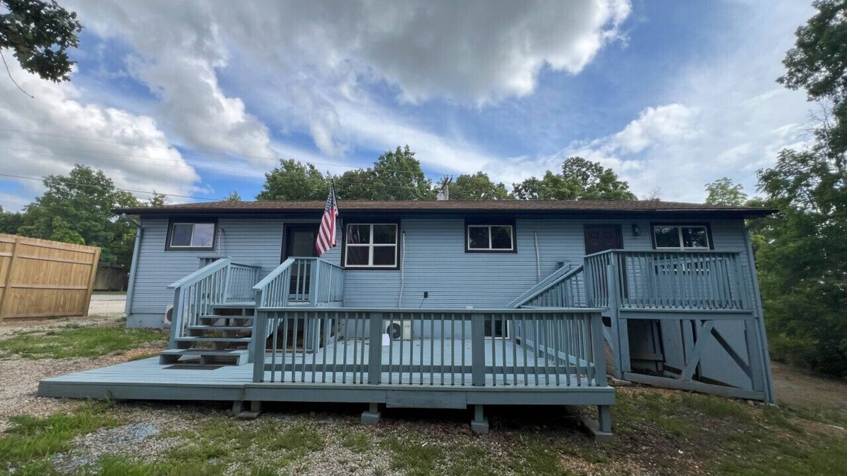 St. Robert House | Bluebird Liberty Cottage