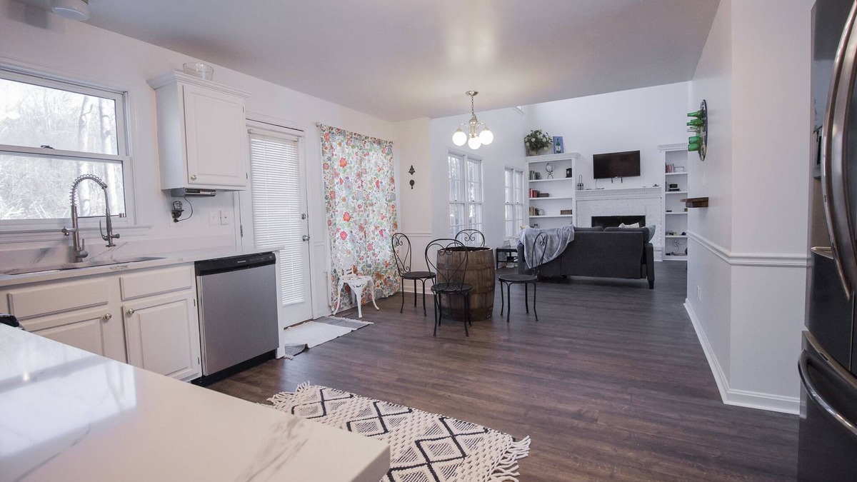 Keene House | Bluegrass Crossing, close to all the attractions in Central Kentucky