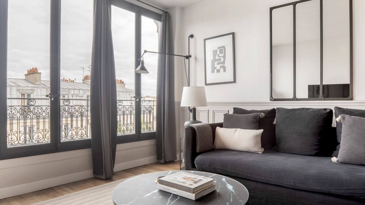 Quartier du Mail Apartment | Blueground | Bourse Sentier/Les Halles, nr Louvre
