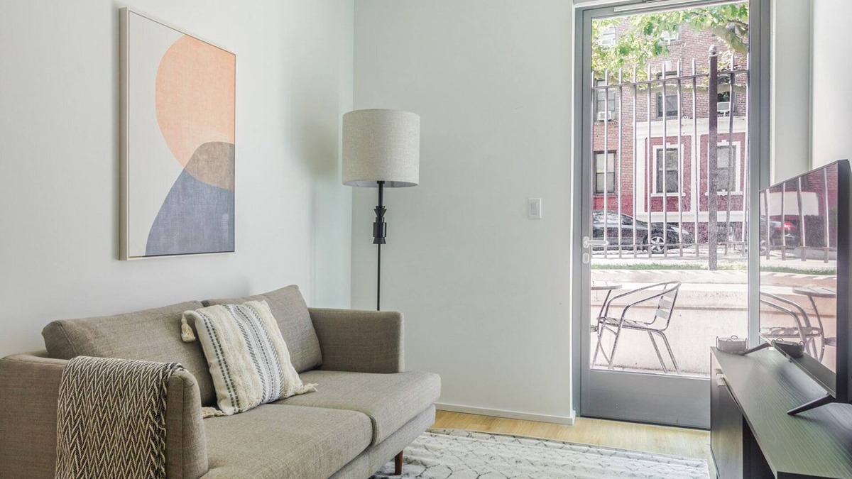 Crown Heights Apartment | Blueground | Crown Heights, terrace, nr Prospect Park