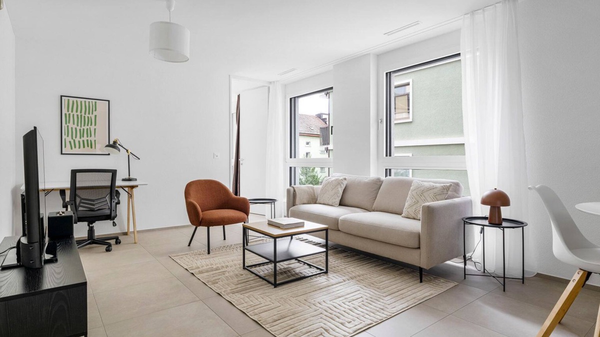 Center Apartment | Blueground | Gewerbeschule, balcony, nr ETH