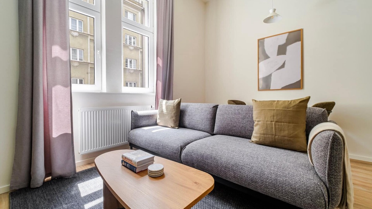 Prague 7 Apartment | Blueground | Holešovice, city view, nr Vltava (PRG-51)