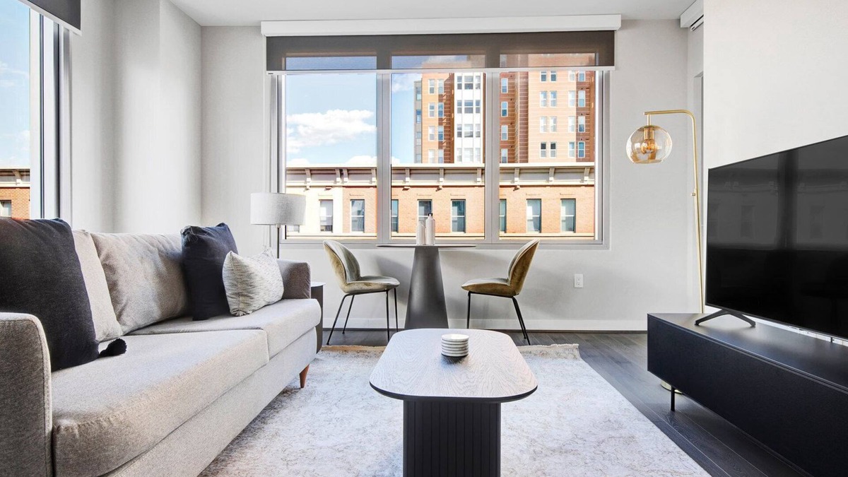 Clarendon Apartment | Blueground | Lyon Village, rooftop, nr Arlington Cemetery