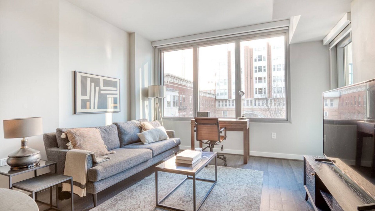 Clarendon Apartment | Blueground | Lyon Village, rooftop, nr Arlington Cemetery