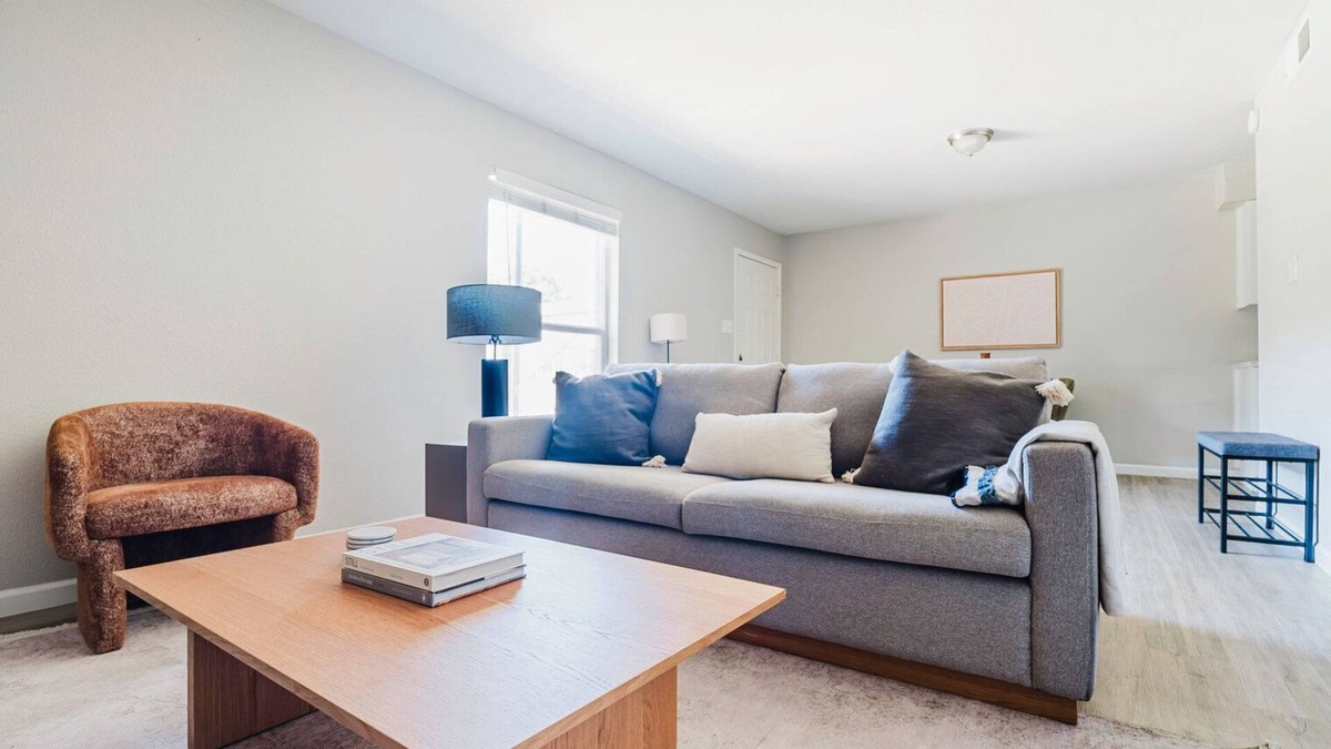 Cherrywood Apartment | Blueground | Mueller 2bd, BBQ, Pool, AC, nr Downtown