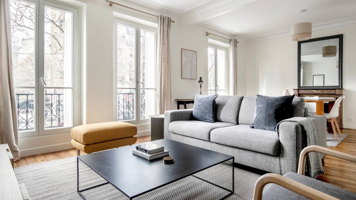 Croulebarbe Apartment | Blueground | Port Royal/Jardins du Luxembourg