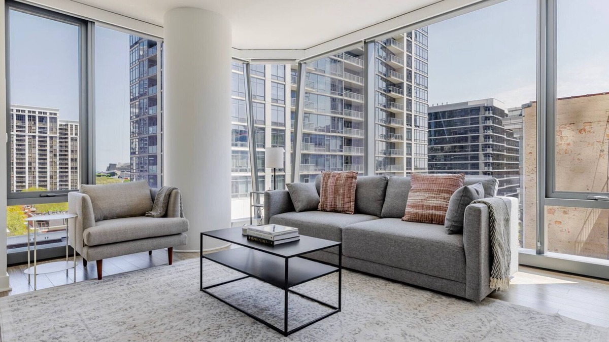 South Loop Apartment | Blueground | South Loop, pool & gym, nr Grant Park