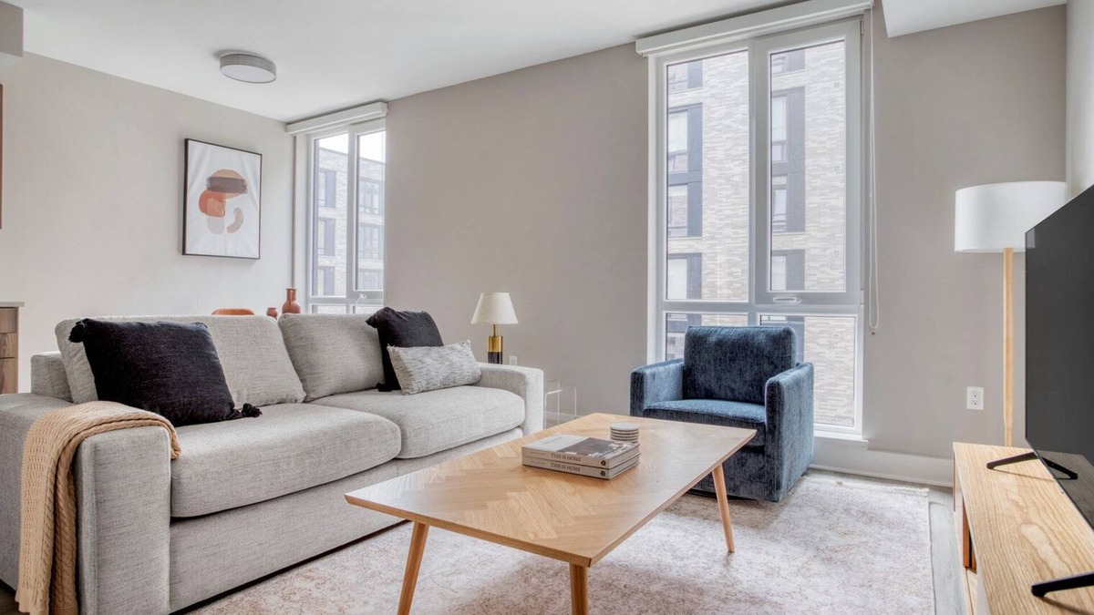 North Capitol Street Apartment | Blueground | Sursum Corda, rooftop, nr National Mall