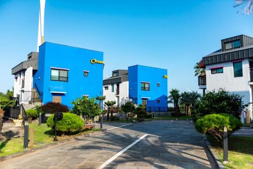 Seongsan House | Bluensea Pension Jeju