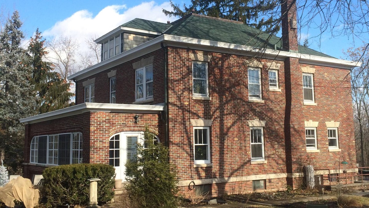 West Camp House | Bluestone Basecamp sleeps up to 28 with13.5 bedrooms, 9.5 bathrooms