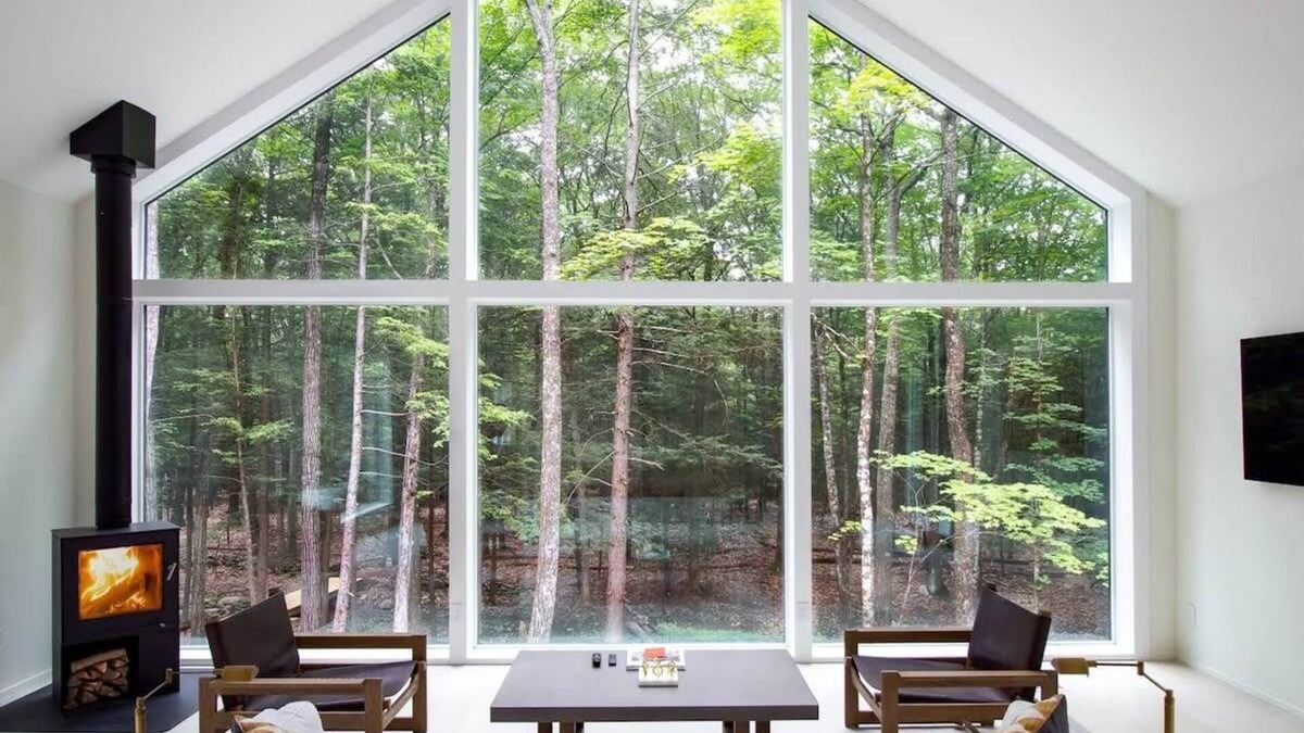 Town of Olive House | Bluestone Cove - Modern Escape in the Woods