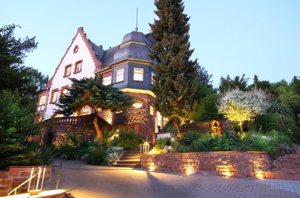 Gross-Umstadt Apartment | BLUMEINS - Das Refugium