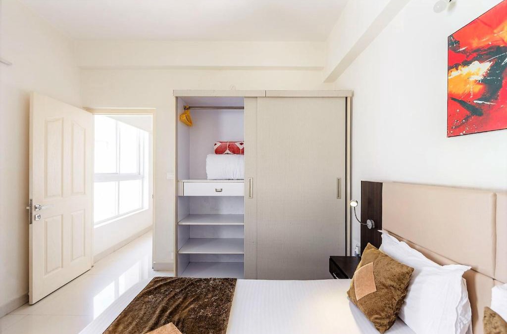 HITEC City Apartment | BluO 1BR Hitech City - Balcony, Gym, Terrace Garden