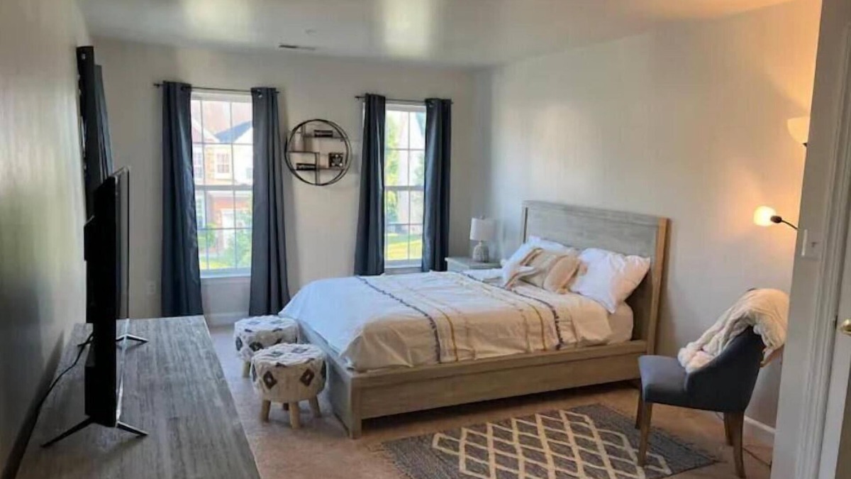 Bowie House | Blynded Escape in Bowie