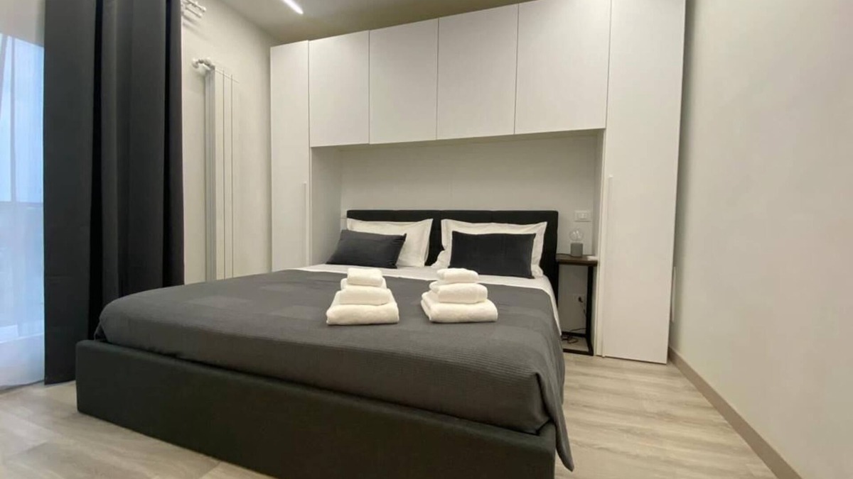 Colugna Apartment | Bnb Apartament Ferrara - a 5 Minuti Dello Bluenergy Stadium - Terminal Nord -