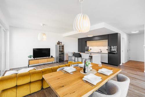 Devinska Nova Ves Apartment | BNB Panorama Bory Penthouse
