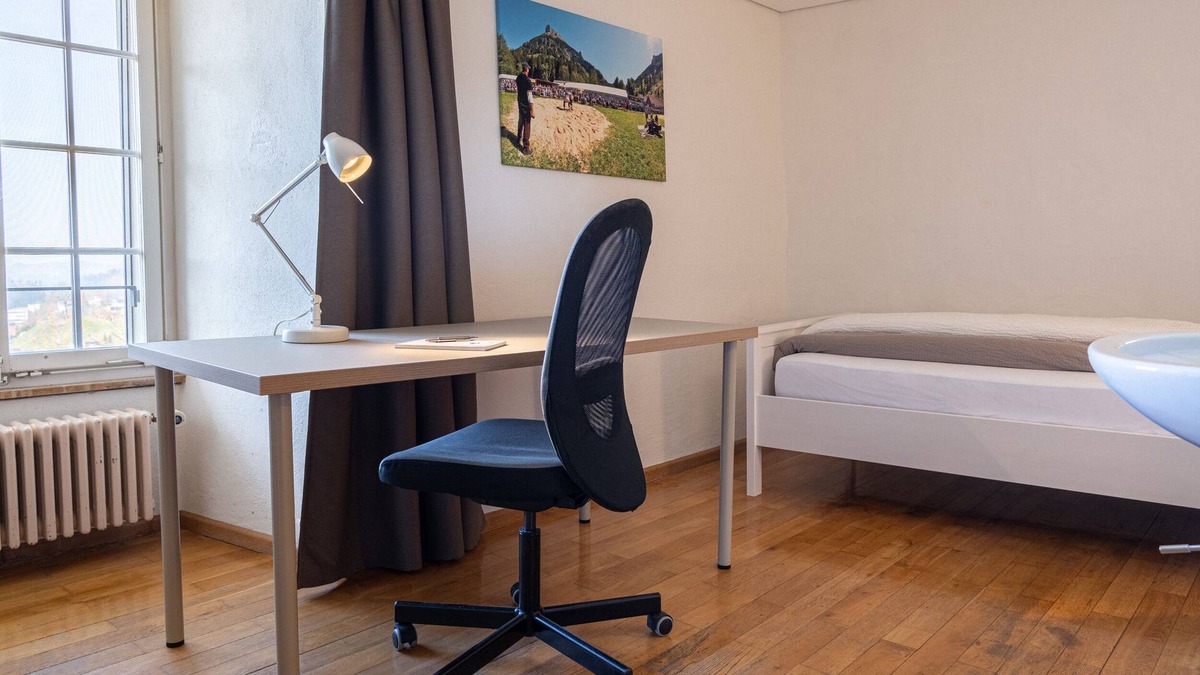 Sumiswald Bed & Breakfast | BnB SchlafSchloss