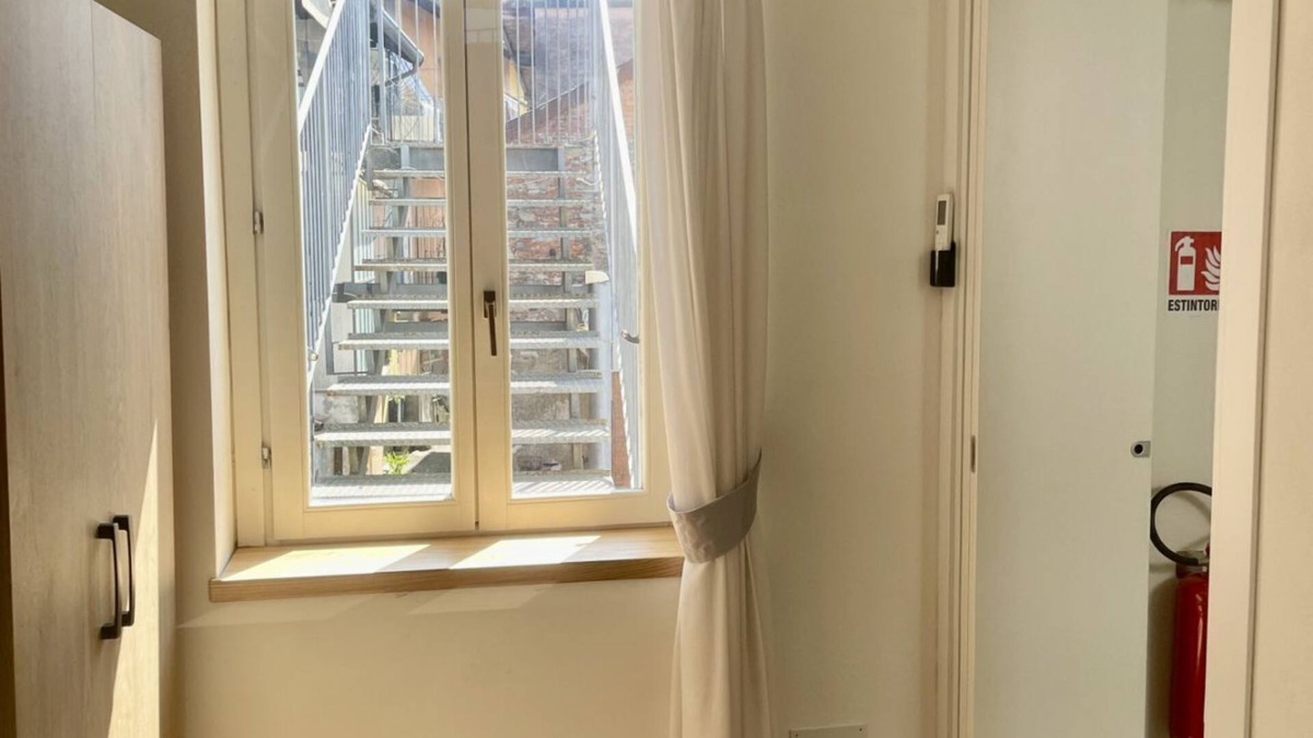 Sesto Calende Apartment | Bnbook Suite Leonardo