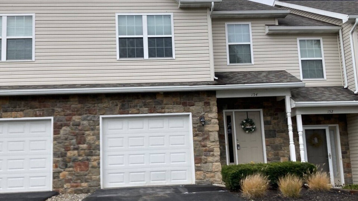 Boalsburg House | Boalsburg Lion's Den-close to PSU campus, golf, and ski slopes