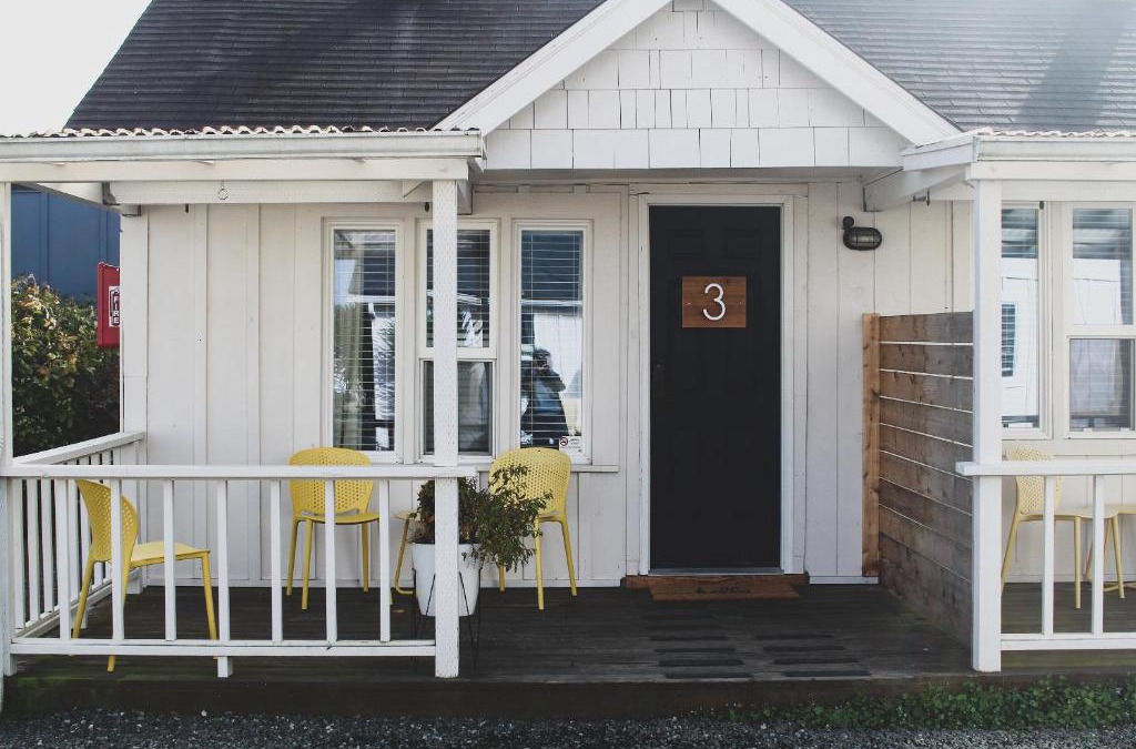 Long Beach Hotel | Boardwalk Cottages