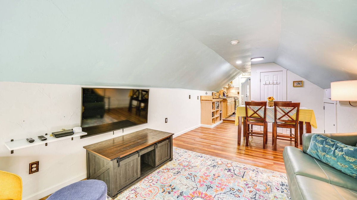 Hobucken Apartment | Boat Dock & Ramp: Upwind Acres Guesthouse!