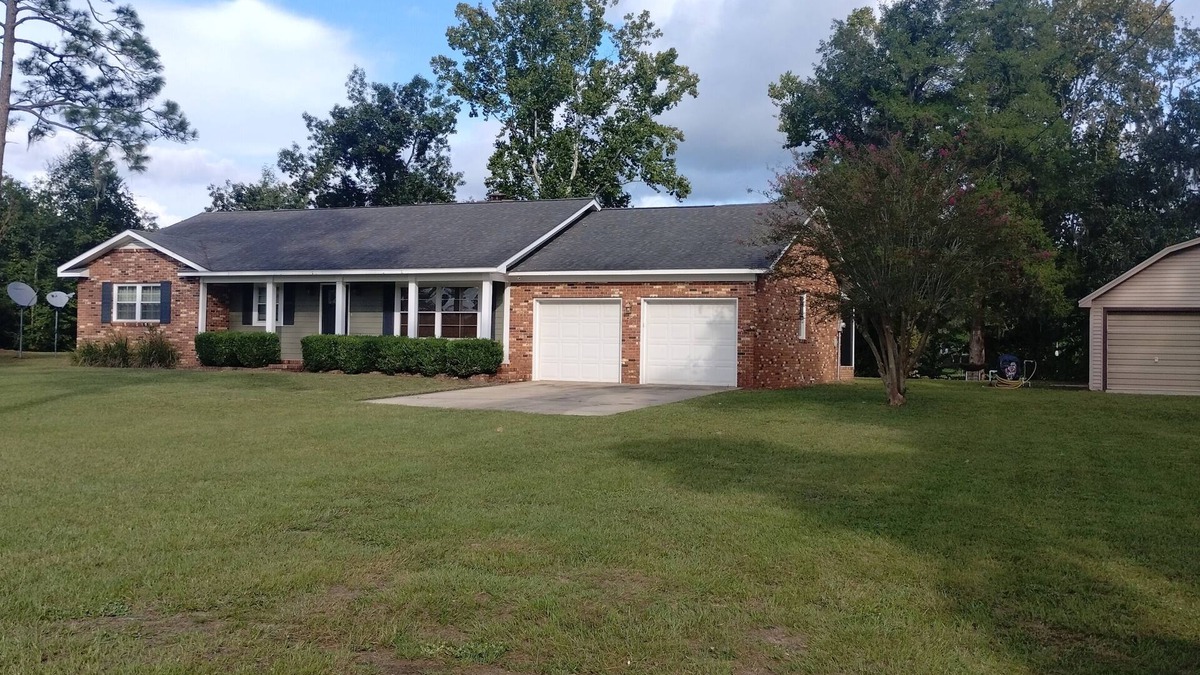 Bainbridge House | Boat'n, Fish'n, Ski'n & Relax'n on the beautiful Flint River in Bainbridge, Ga.