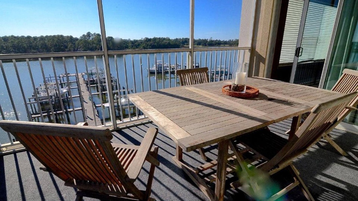Gulf Shores Condo | Boat Slip - Pool- Screened balcony- Water front. 30 DAY MINIMUM STAY.