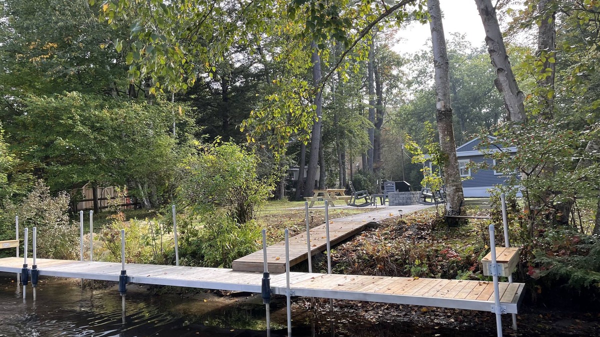 Moultonborough House | Boaters delight! Private dock, on water in Balmoral, Lake Winnipesaukee