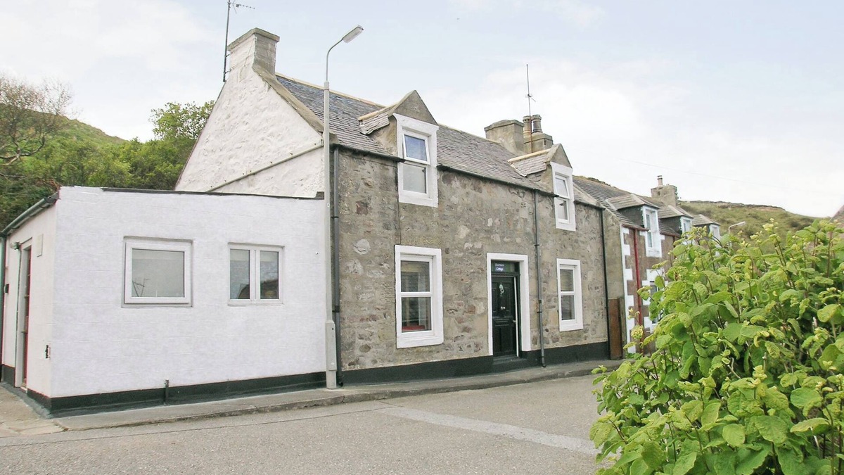 Buckie Cottage | Boatmans Cottage - 27787