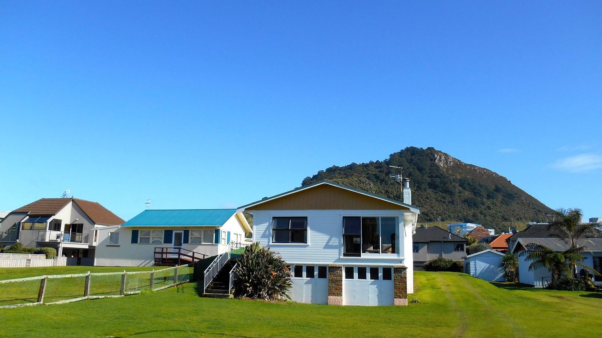Mount Maunganui Cottage | Bobs Bach - Mt Maunganui Bach