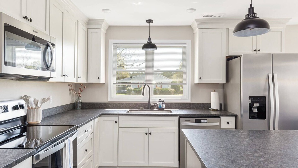 Locustville House | Bobtown Bungalow- By the Chesapeake Bay