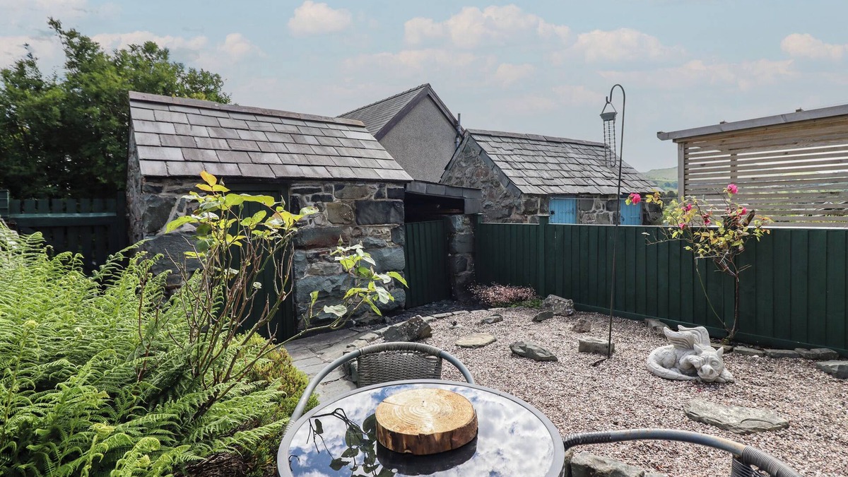 Trawsfynydd Cottage | Bodalaw