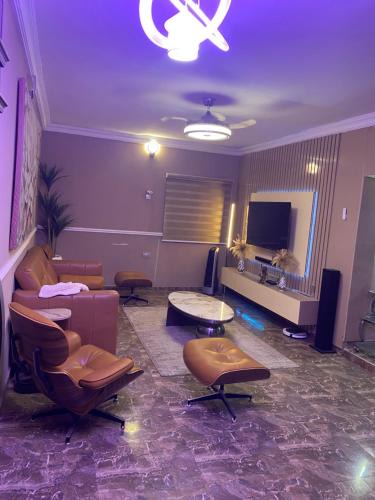 Ibadan Apartment | Bodija Suite Ibadan 3bedroom apartment