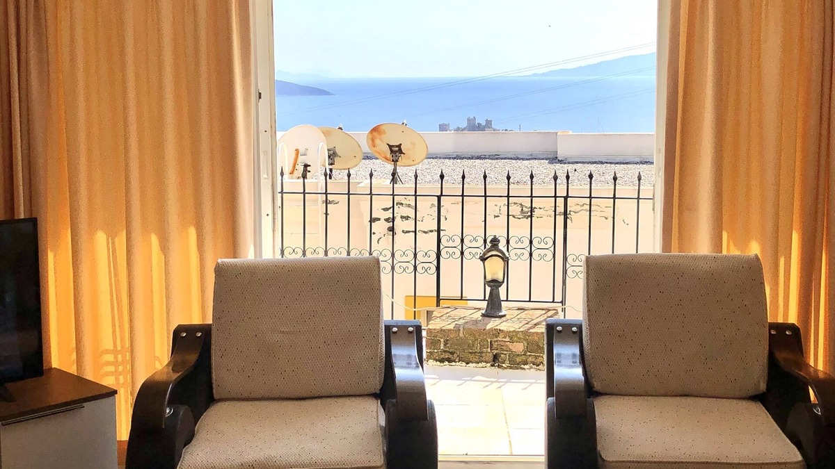 Bodrum City Center Apartment | Bodrum Burcu Residence-Amazing Sea View 1+1