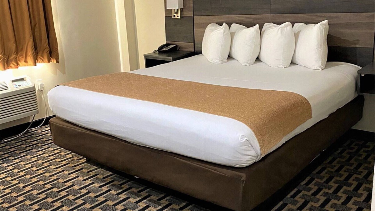 East Williamsburg Hotel | Bogart Hotel
