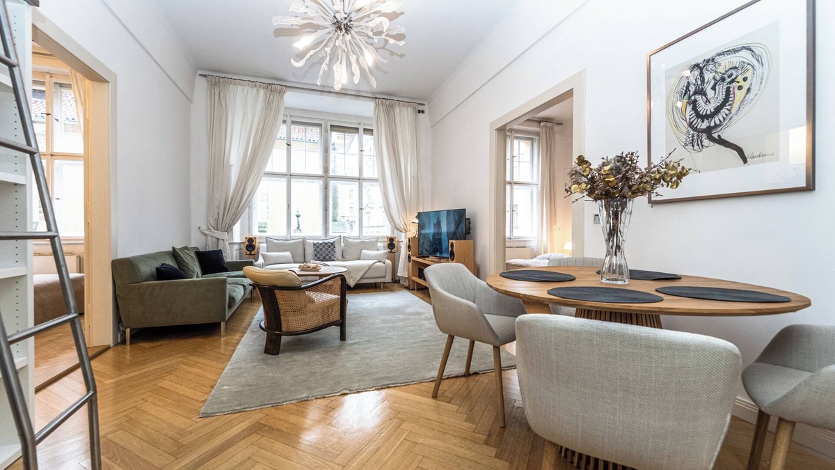 Josefov Apartment | Bohemian charm apartment by Paris Avenue 1