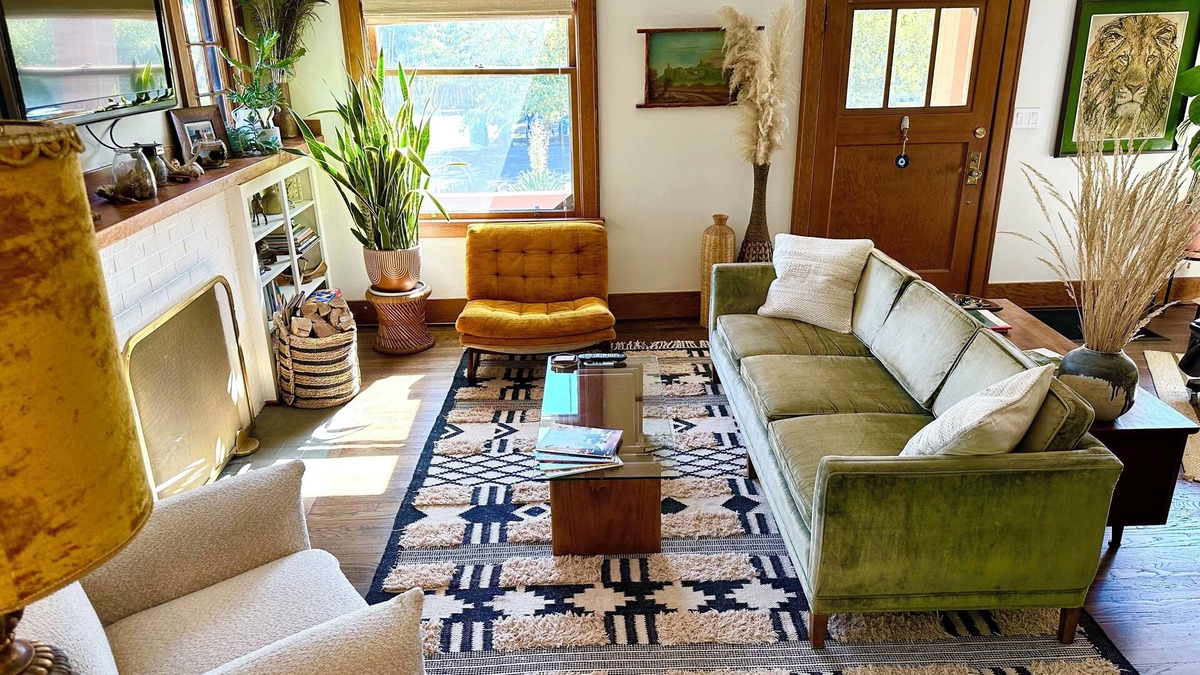 Mississippi District House | Bohemian Hideaway with No Cleaning Fee