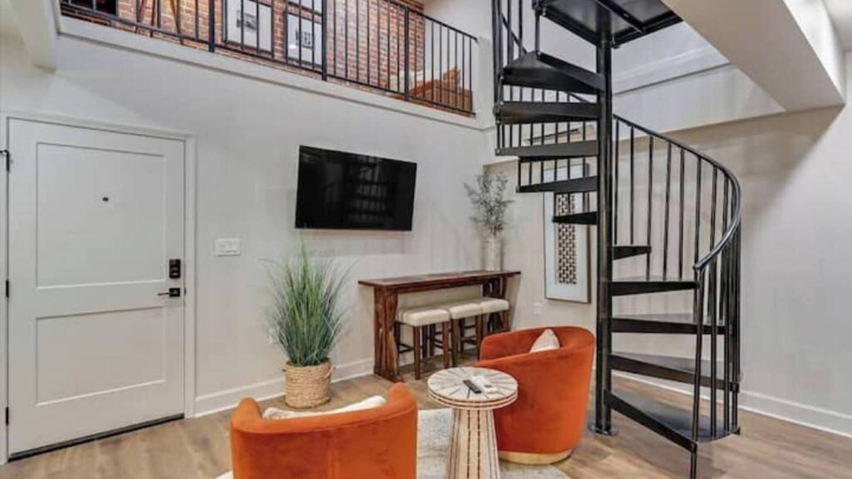 Downtown Jackson Condo | Bohemian Luxury-Downtown Jackson: Chic, industrial lofts in heart of the city!