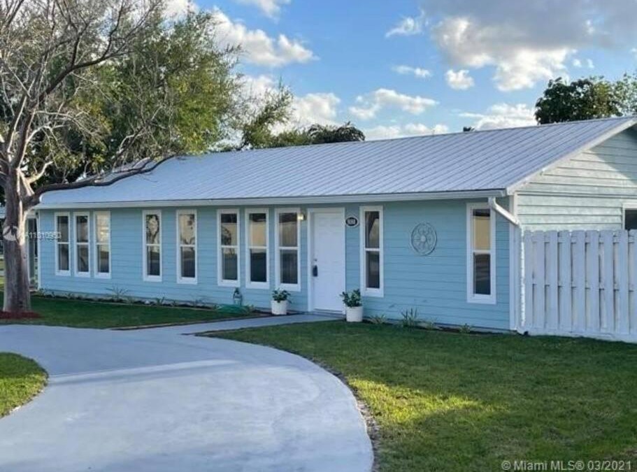 Hobe Sound House | Bohemian Paradise- a 3 Bed 3 Bath, Tranquil Oasis