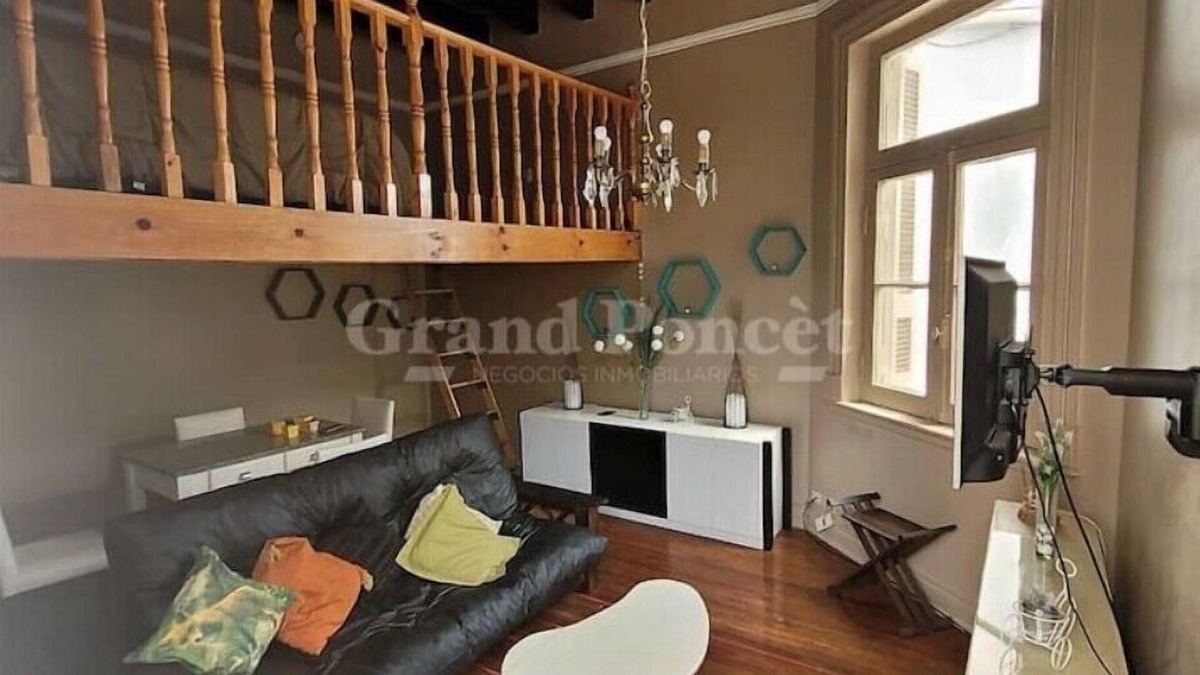San Telmo Apartment | Bohemian spacious Charm SanTelmo large groups and families