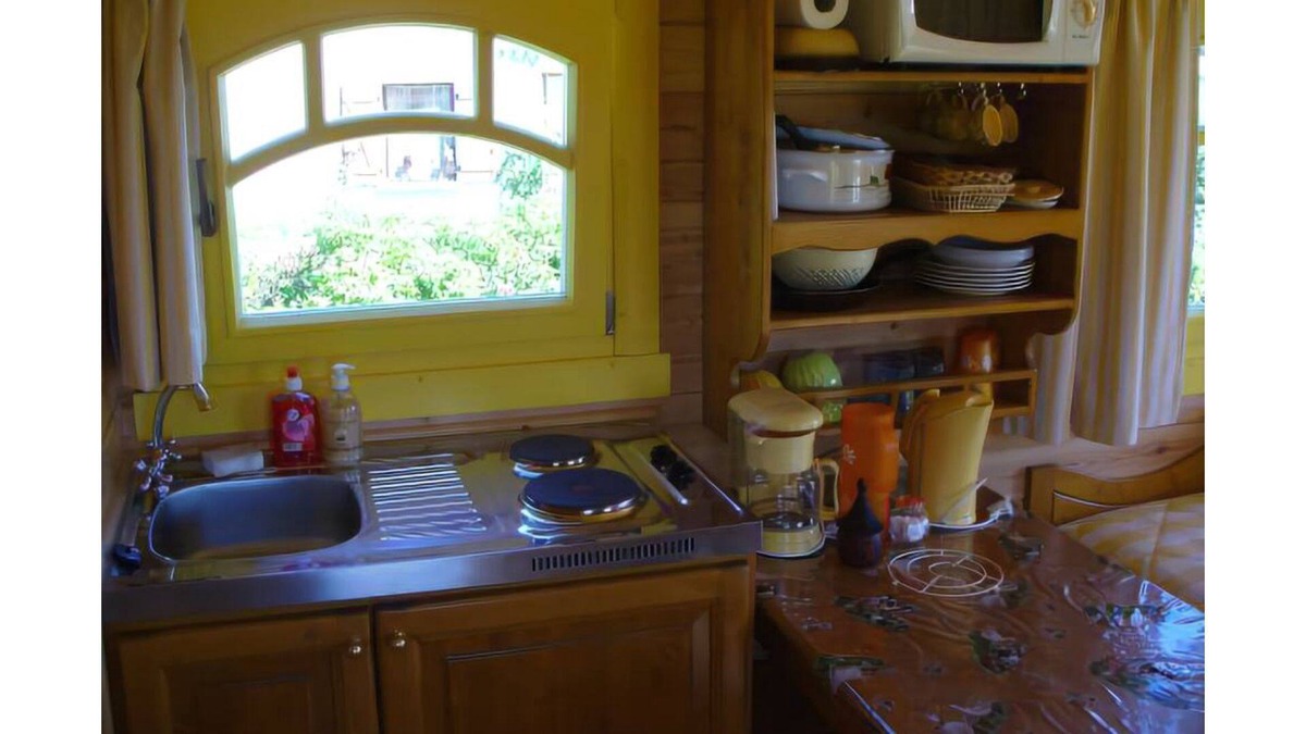 Chomelix House | bohemian stay at the farm, aboard a comfortable and warm trailer